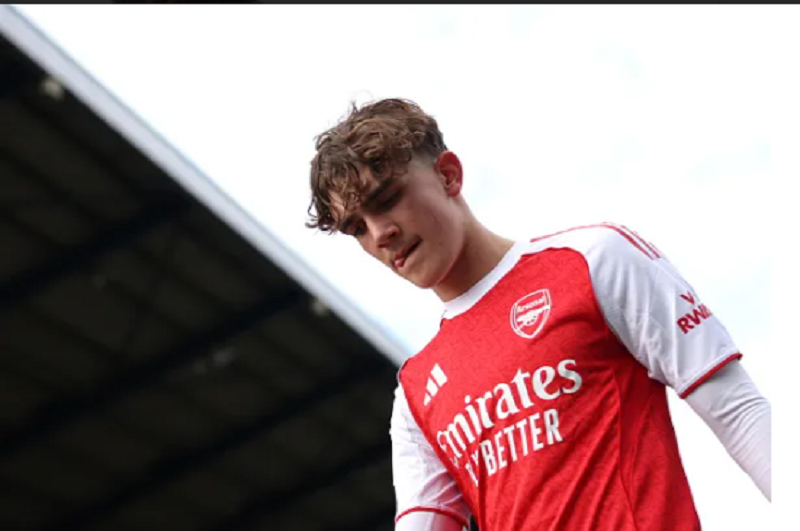 Ajax từng lỡ cơ hội chiêu mộ ‘viên ngọc’ Max Dowman của Arsenal